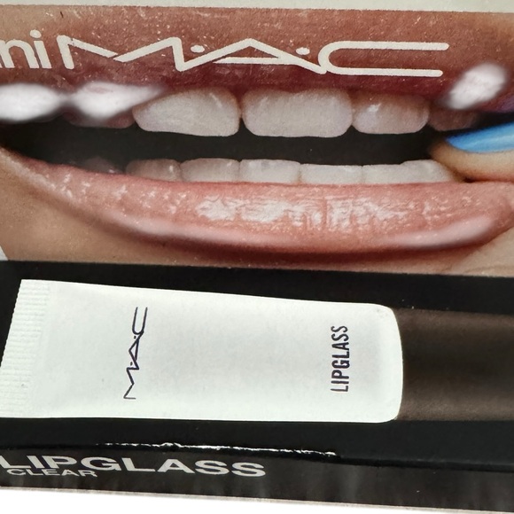 MAC Cosmetics Mini Clear Lipglass NWT - Picture 3 of 3